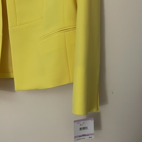 Jacket - Picture 4 of 10